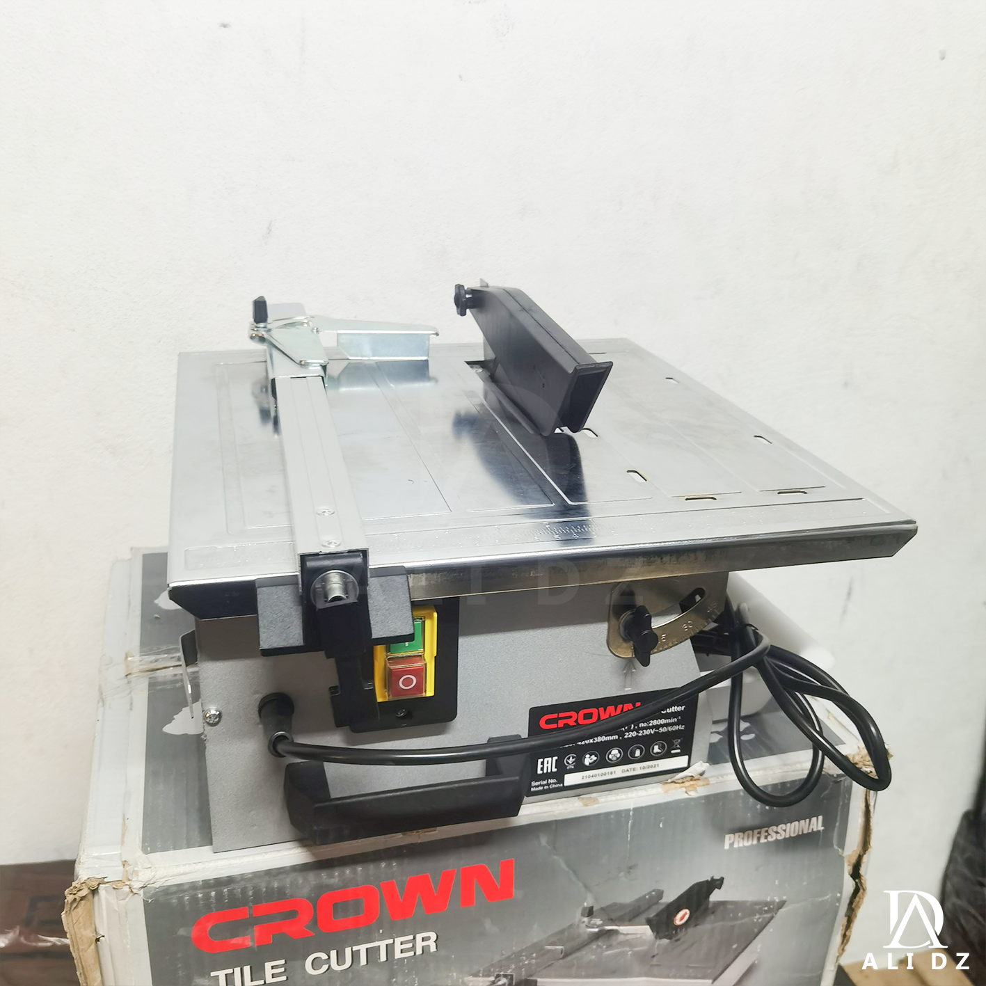 آلة التقطيع الكهربائية 750واط كروان