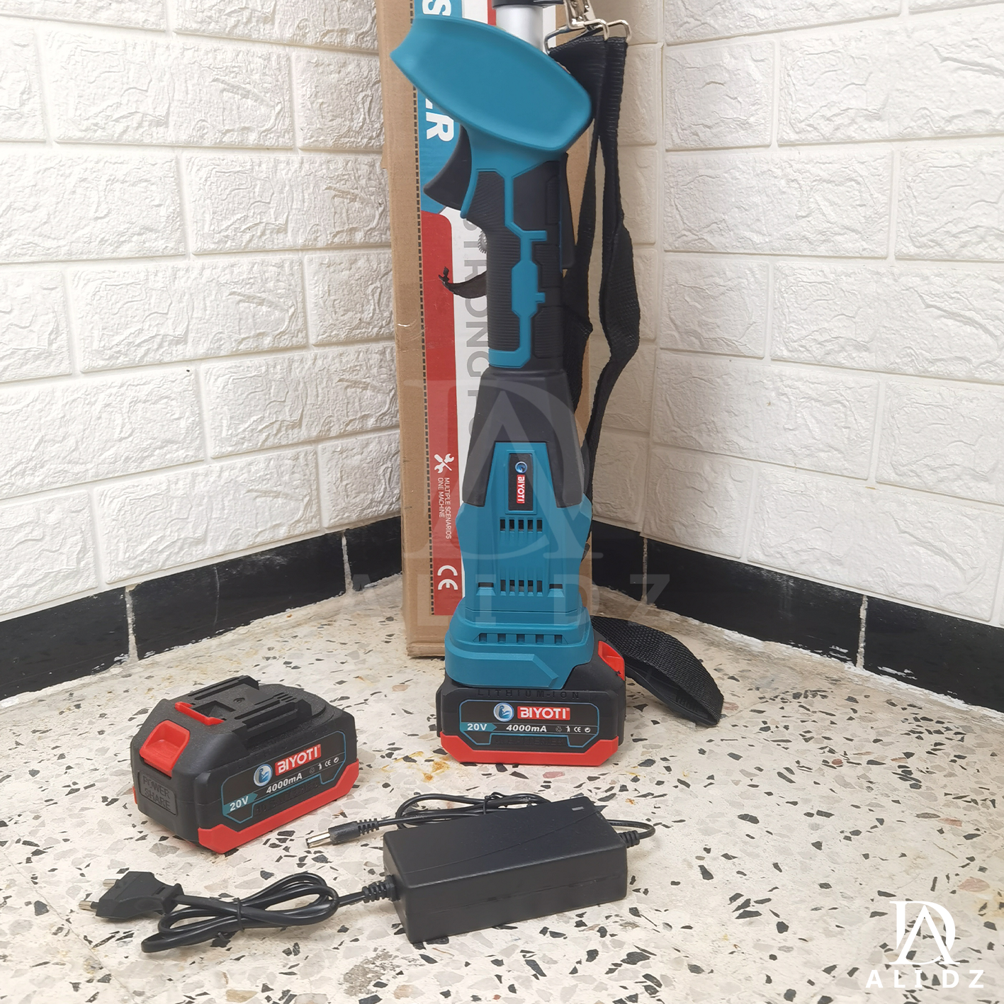 آلة قص الخشب والأعشاب بيوتي